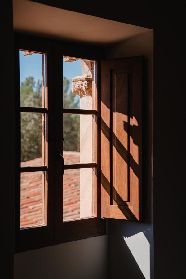 Hotel-Masia Can Farres El Bruc Exterior photo