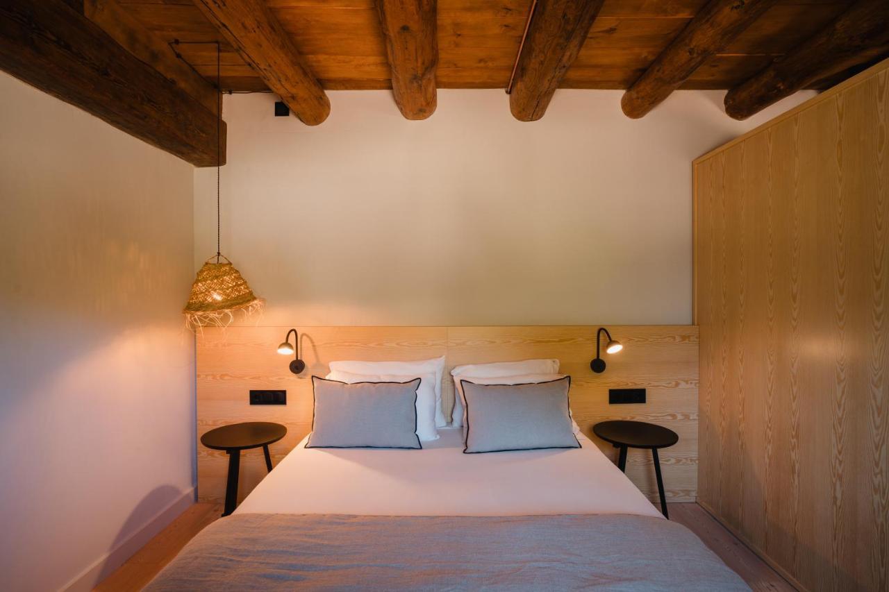 Hotel-Masia Can Farres El Bruc Exterior photo