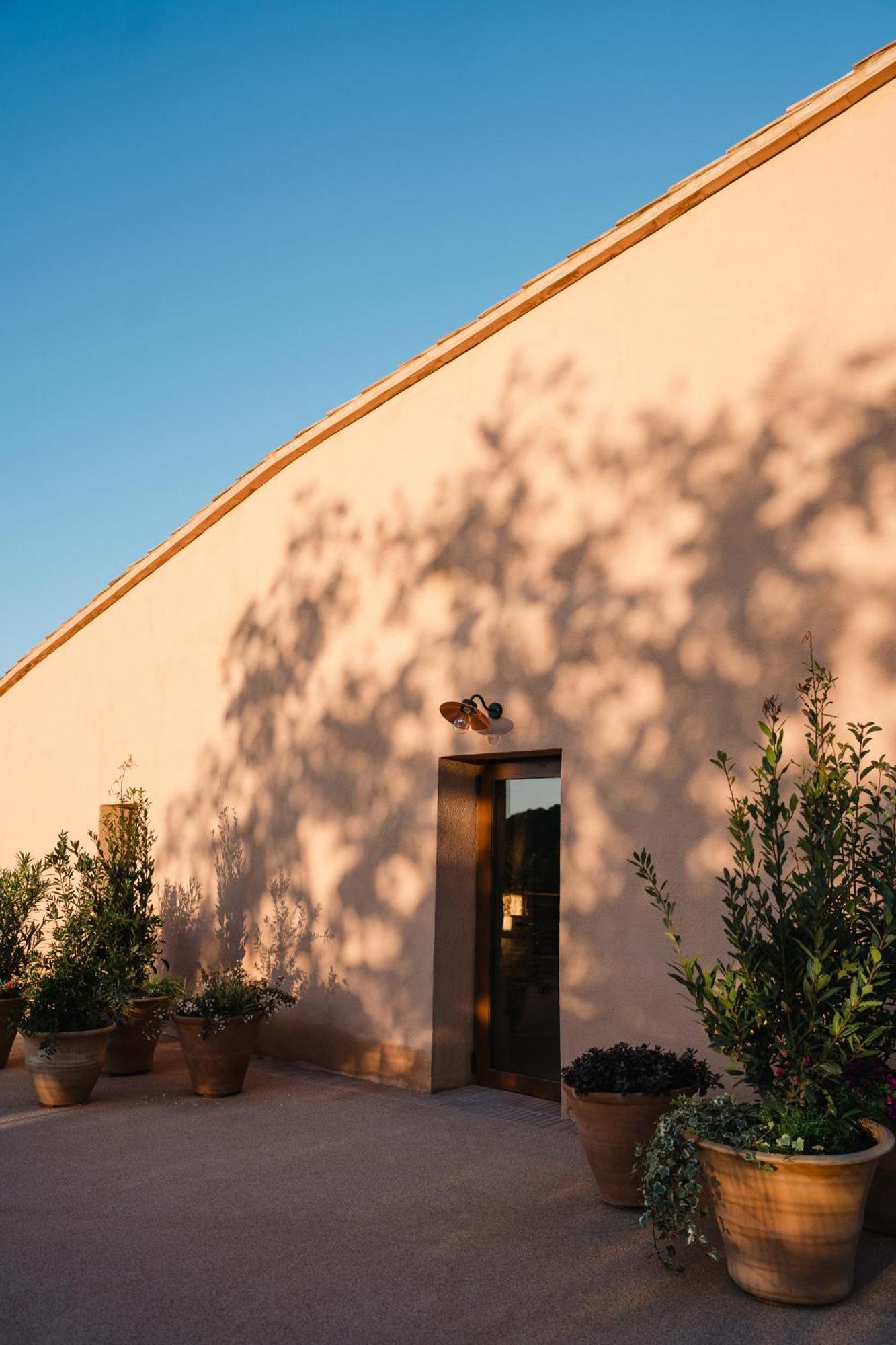 Hotel-Masia Can Farres El Bruc Exterior photo
